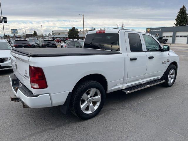RAM 1500 Tradesman Quad Cab 4WD 2015