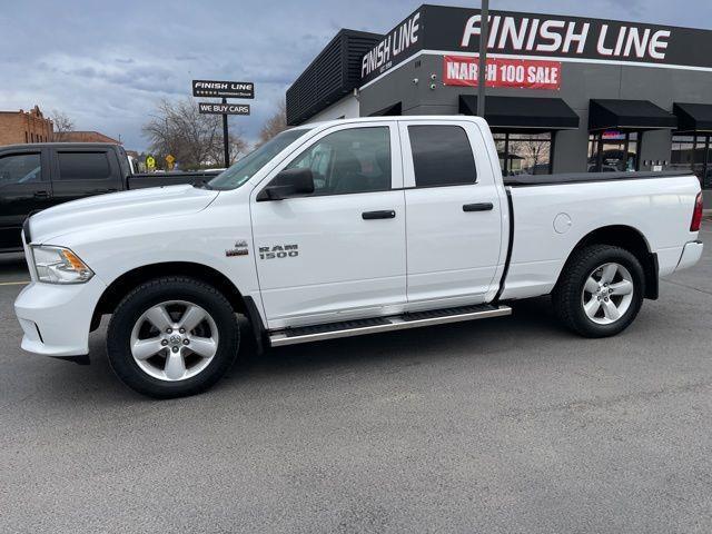 RAM 1500 Tradesman Quad Cab 4WD 2015