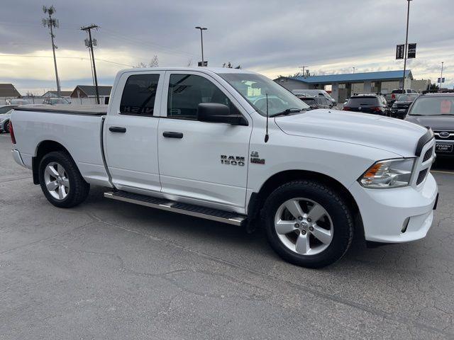 RAM 1500 Tradesman Quad Cab 4WD 2015