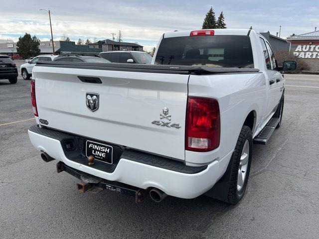 RAM 1500 Tradesman Quad Cab 4WD 2015