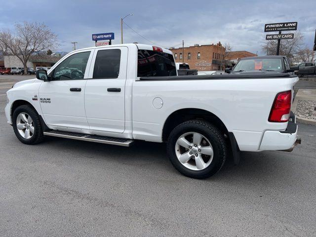 RAM 1500 Tradesman Quad Cab 4WD 2015