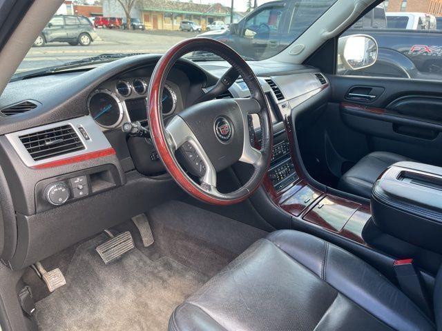 Cadillac Escalade Premium AWD 2014