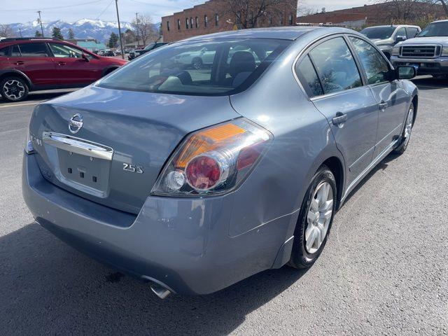 Nissan Altima 2.5 S 2010