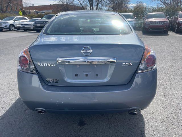 Nissan Altima 2.5 S 2010