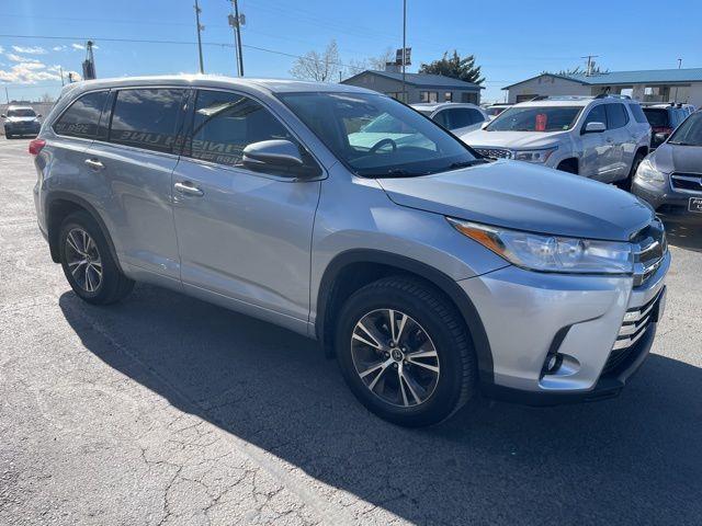 Toyota Highlander LE Plus AWD V6 2017