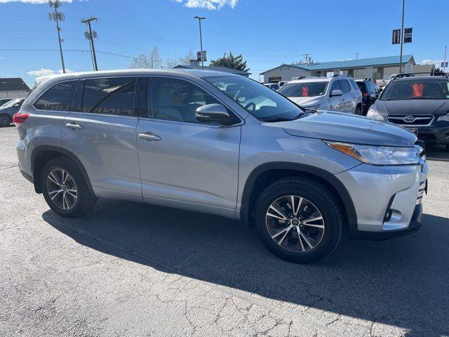 Toyota Highlander LE Plus AWD V6 2017