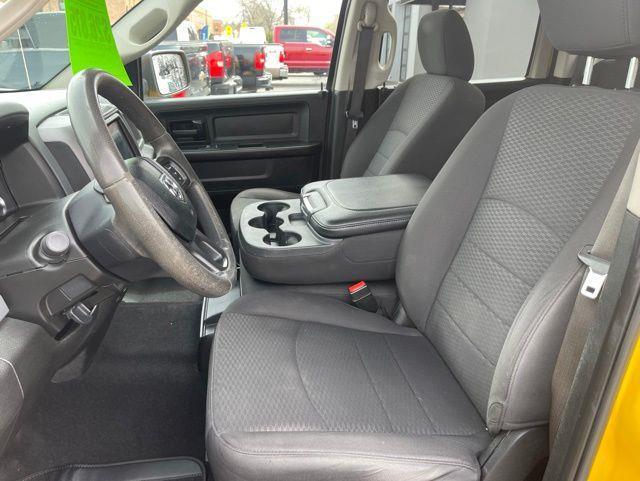 RAM 1500 Classic Express 4x4 Quad Cab 6'4" Box 2019