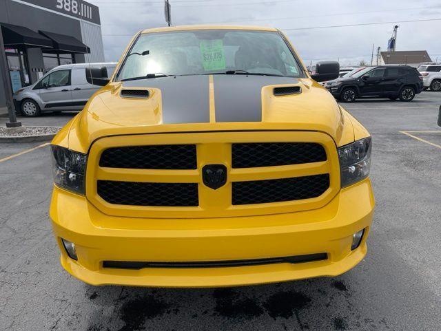 RAM 1500 Classic Express 4x4 Quad Cab 6'4" Box 2019