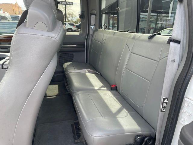 Ford F-250 SD Lariat SuperCab Long Bed 4WD 2003