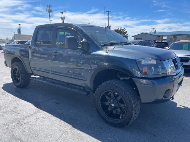 Nissan Titan 4x4 Crew Cab PRO-4X 2014
