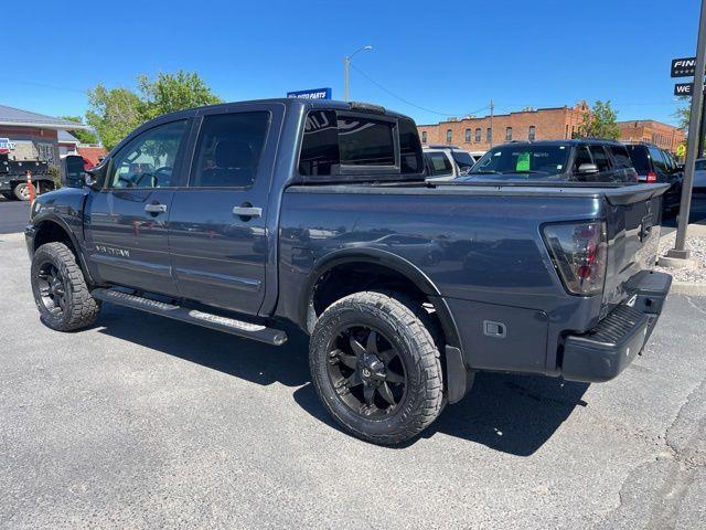 Nissan Titan 4x4 Crew Cab PRO-4X 2014