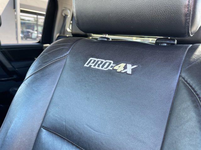 Nissan Titan 4x4 Crew Cab PRO-4X 2014