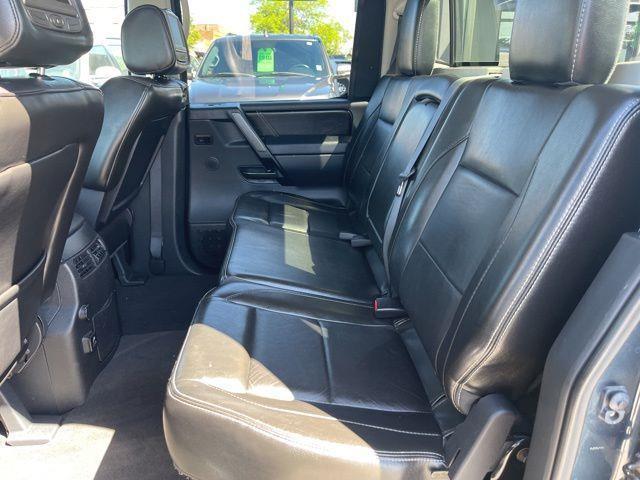 Nissan Titan 4x4 Crew Cab PRO-4X 2014