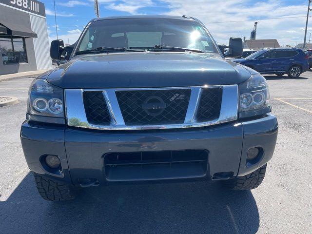 Nissan Titan 4x4 Crew Cab PRO-4X 2014