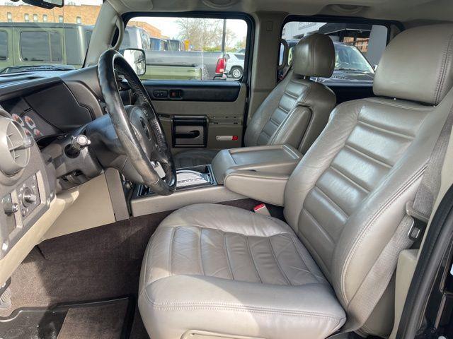 HUMMER H2 Lux Series 2004