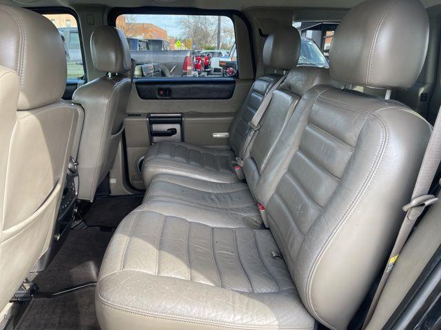 HUMMER H2 Lux Series 2004