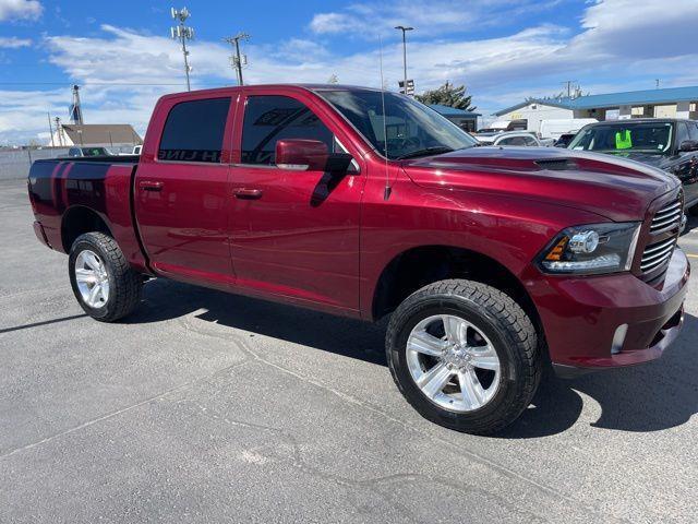 RAM 1500 Sport Crew Cab SWB 4WD 2017