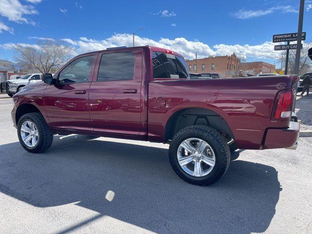 RAM 1500 Sport Crew Cab SWB 4WD 2017