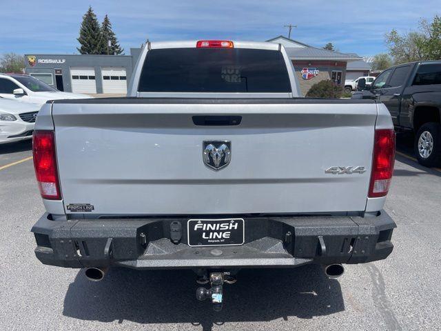 RAM 1500 Tradesman Crew Cab SWB 4WD 2017