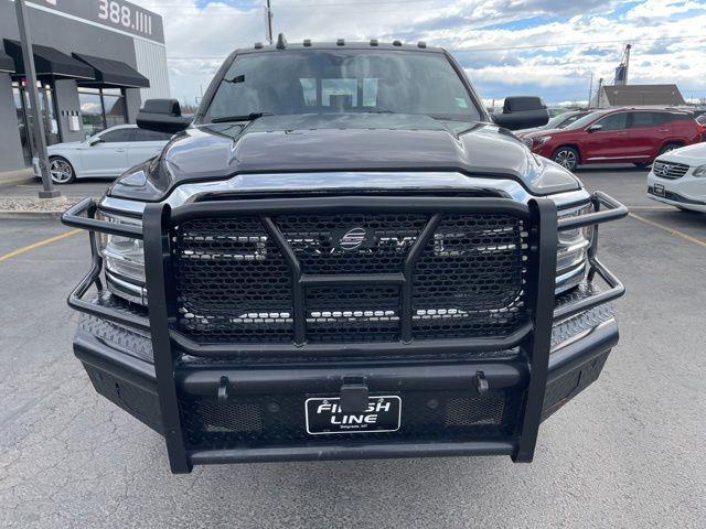 RAM 3500 Tradesman Crew Cab 4WD DRW 2021