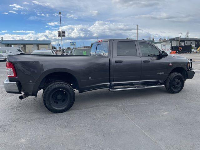 RAM 3500 Tradesman Crew Cab 4WD DRW 2021