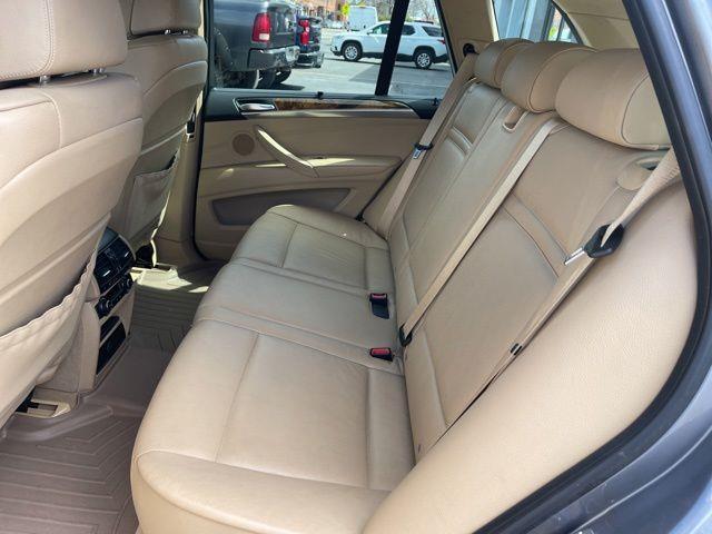 BMW X5 AWD 4dr xDrive35i 2011
