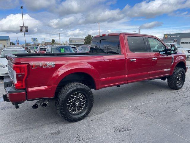 Ford F-350 SD Platinum Crew Cab Long Box 4WD 2017