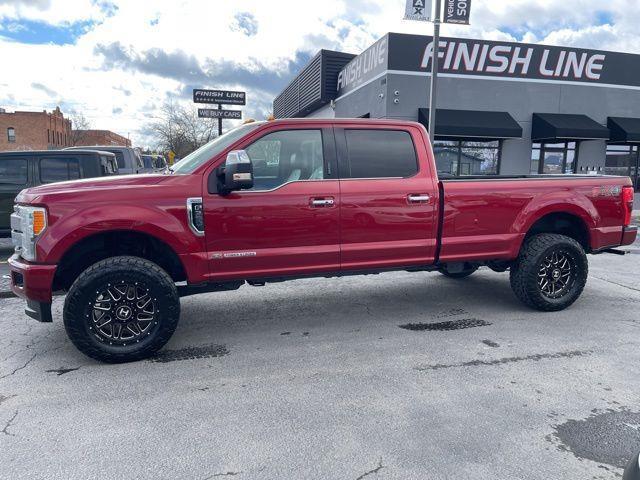 Ford F-350 SD Platinum Crew Cab Long Box 4WD 2017
