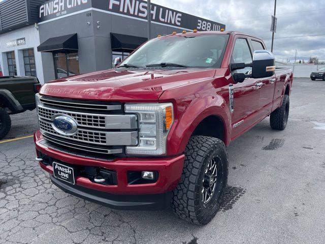 Ford F-350 SD Platinum Crew Cab Long Box 4WD 2017