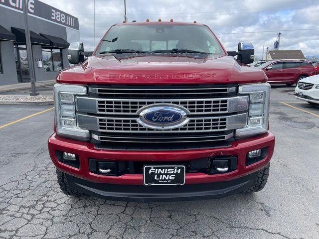 Ford F-350 SD Platinum Crew Cab Long Box 4WD 2017