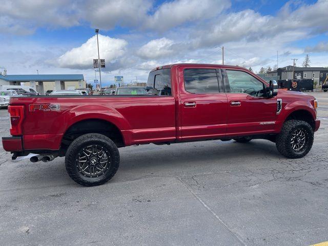 Ford F-350 SD Platinum Crew Cab Long Box 4WD 2017