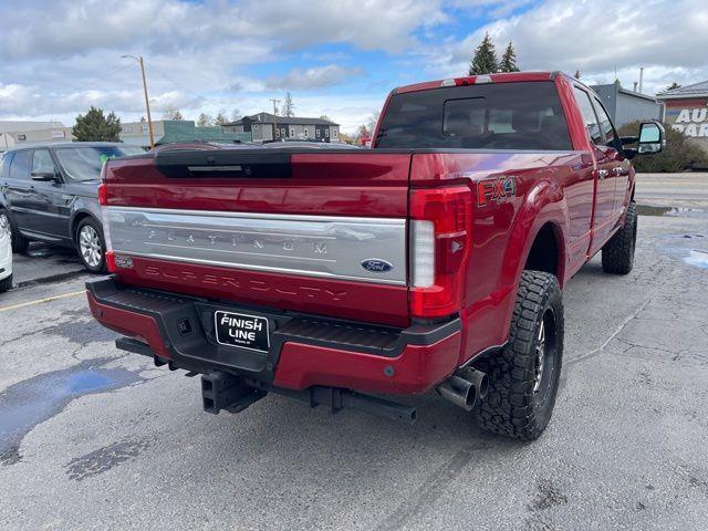 Ford F-350 SD Platinum Crew Cab Long Box 4WD 2017