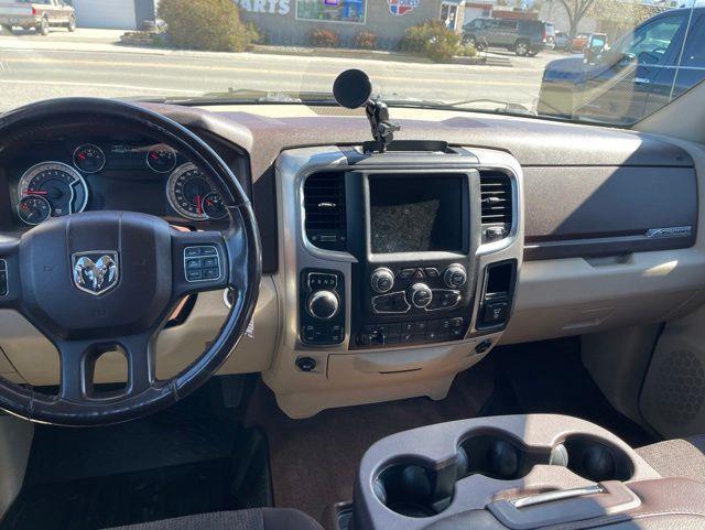 RAM 1500 SLT Crew Cab 4WD 2016