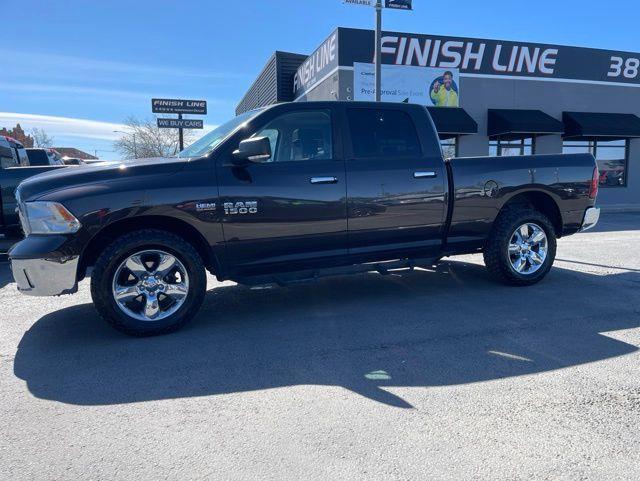 RAM 1500 SLT Crew Cab 4WD 2016