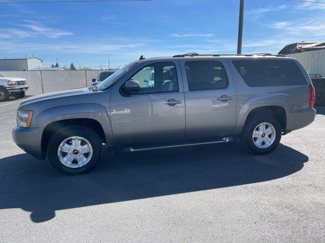 Chevrolet Suburban LT 1500 4WD 2012
