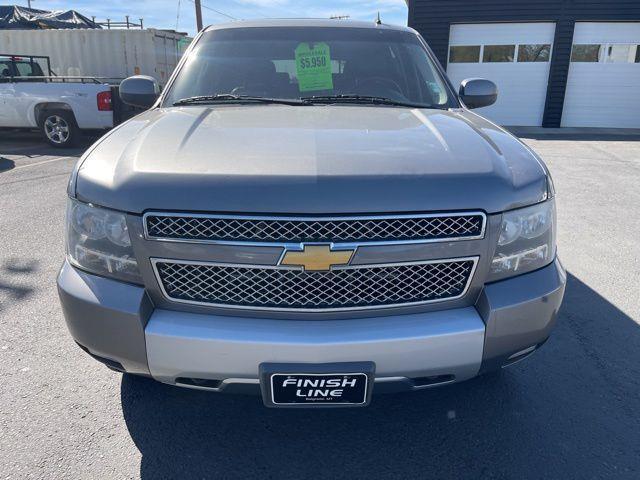 Chevrolet Suburban LT 1500 4WD 2012