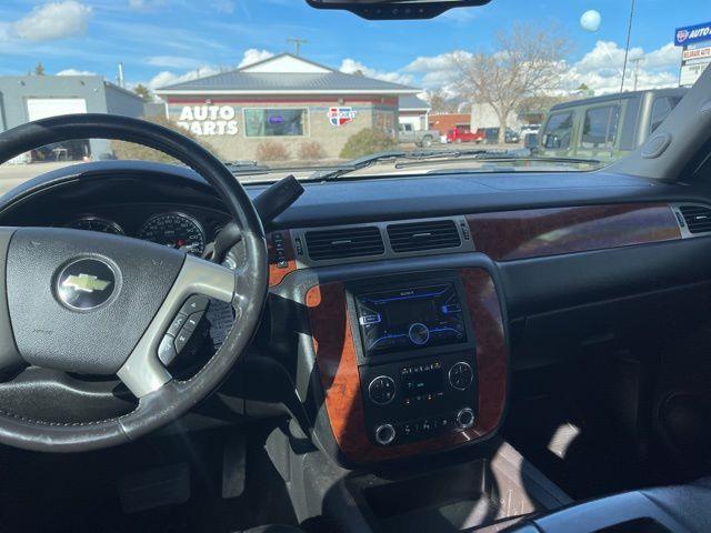 Chevrolet Silverado 1500 LTZ Crew Cab 4WD 2011