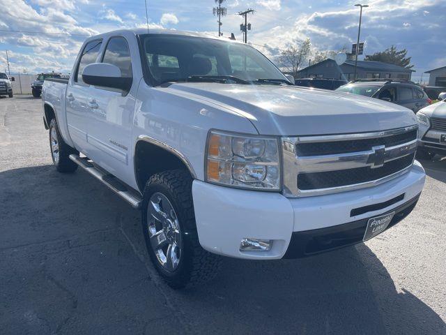 Chevrolet Silverado 1500 LTZ Crew Cab 4WD 2011