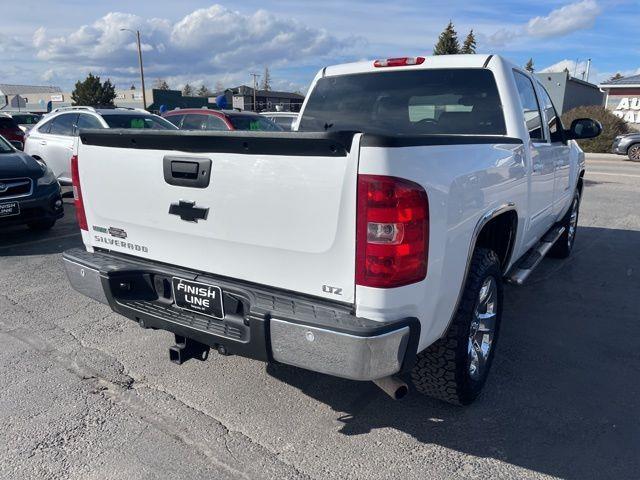 Chevrolet Silverado 1500 LTZ Crew Cab 4WD 2011