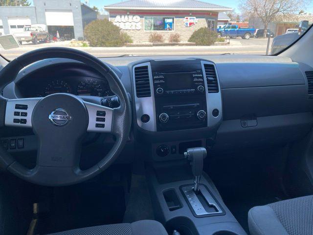 Nissan Frontier SV Crew Cab 4X4 V6 2014