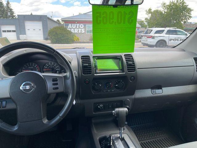 Nissan Xterra Off-Road 4D SUV 4X4 2008