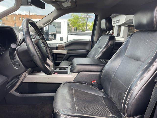 Ford F-350 SD Lariat Crew Cab 4WD 2018