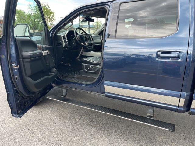 Ford F-350 SD Lariat Crew Cab 4WD 2018