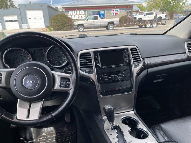 Jeep Grand Cherokee Laredo 4WD 2011