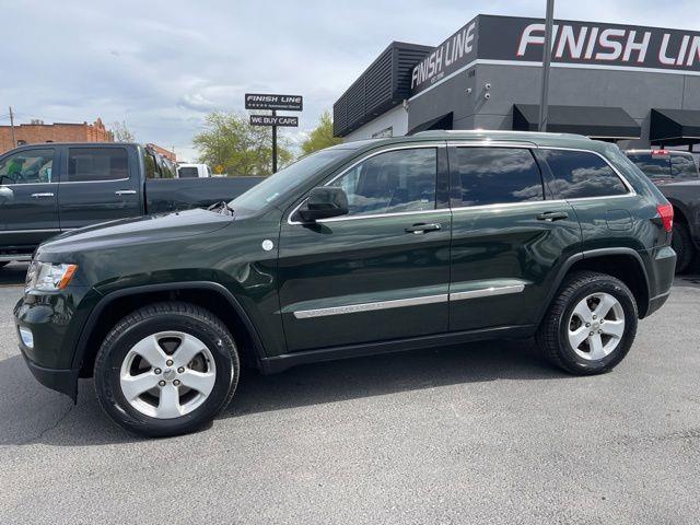 Jeep Grand Cherokee Laredo 4WD 2011