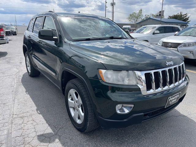 Jeep Grand Cherokee Laredo 4WD 2011