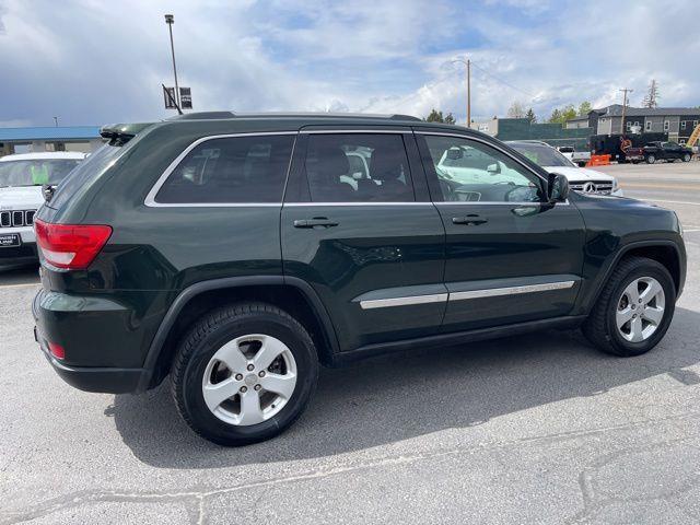 Jeep Grand Cherokee Laredo 4WD 2011