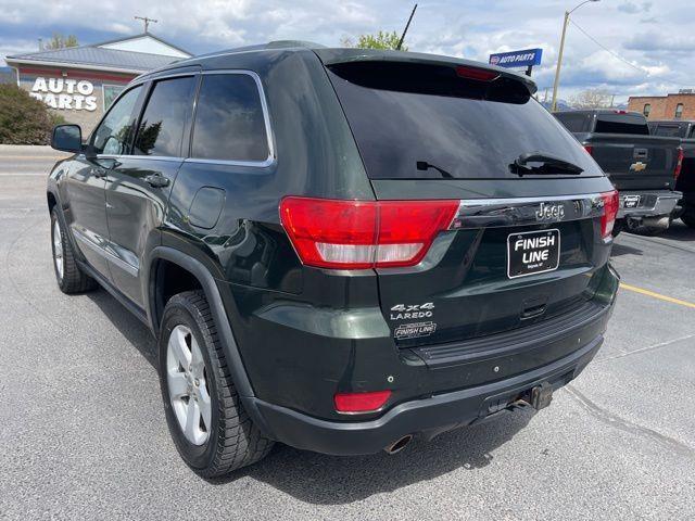 Jeep Grand Cherokee Laredo 4WD 2011