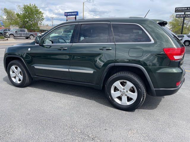 Jeep Grand Cherokee Laredo 4WD 2011