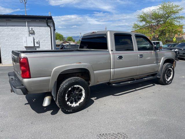 Chevrolet Silverado 2500HD Crew Cab Short Bed 4WD 2003